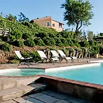 Casina Botinaccio By Mmega Villanova (Tuscany)