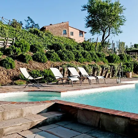 Casina Botinaccio By Mmega Villanova (Tuscany)